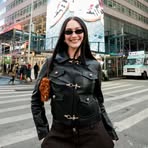 Eva Carpenter - Facebook