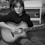 Evie Dean - @bardic.pursuits - Instagram