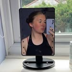 Evie Dyer - @evi_e89 - Instagram