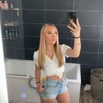 Evie dyer - @eviedyer33 - Instagram