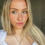 Evie Hall 💋 - @_eviehall - Instagram