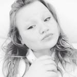 Evie Harding - @i_love_my_sis_chloe - Instagram
