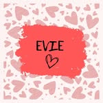 Evie Hill - @eviewritesromances - Instagram