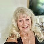Evie LeCain Koch - Facebook