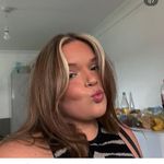 Evie Lambert - @evielamberttt - Instagram