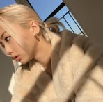 Evie Li - Facebook