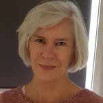Evie Mahoney - @eviemahoneyauthor - Instagram