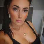 Evie Marsh - @eviemarsh88 - Instagram