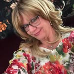 Evie Muller - @eviemuller70 - Instagram