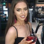 Evie Pierce - @_eviepierce - Instagram
