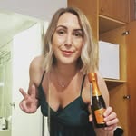 Eve Roach - @everoach92 - Instagram