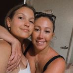 Evie Shaw - Facebook