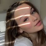 Ava Stark - Facebook
