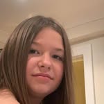 @__evie_stringer_mugz__ - Instagram