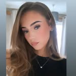 evie x - @eviesutton_ - Instagram