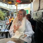 Evie Waller - @evielawxller - Instagram