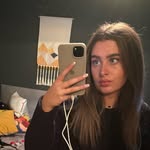 @eviewells_ - Instagram