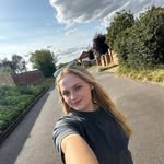 Evie Young - @evielouise123 - Instagram