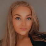 Evie Young - @eyoung2812 - Instagram