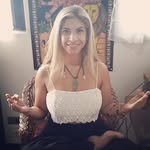 Evita Castillo - @devi_evitacastillo - Instagram