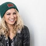 Nikki - @ezellmoorefans - Instagram