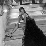 Bell Ezra - @belleezra - Instagram