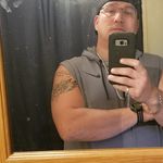 Ezra Lowe - @e.lo1269 - Instagram