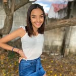 Fabi Flores - @fabiflores48 - Instagram