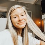 Faith Ackerman - @faithackermans.closet - Instagram