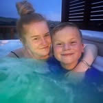 Fallon Hobbs - @fallon29 - Instagram