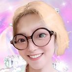 Fannie LI - Facebook