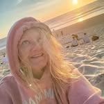 Fanny Caillou - @fannycaillou - Instagram