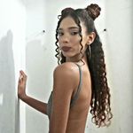 Fanny - @fannysmith09 - Instagram