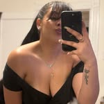 @farah.rivera - Instagram