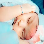 @farah_.anwar - Instagram