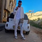 Farid Omari - Facebook