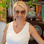 Farida Rahim - @faridarahim64 - Instagram
