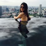 FarrahChang - @f_amily0415 - Instagram