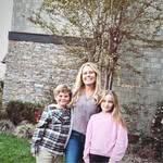 Farrah Murray - @made_miles - Instagram