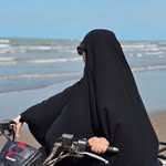 طلبه | فاطیماه | سبک زندگی اسلامی | نقاشی | طراحی - @fatimah_artlife - Instagram