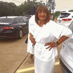 Faye Booker - @fayer2425 - Instagram