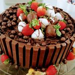 Fay Costa - @chocolateriadocesdafay - Instagram