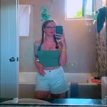 Faye Dixon - @faye.dixon.1481 - Instagram