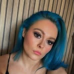 Faye Hewitt - Facebook