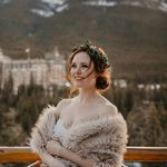 Fay Hooper - @bridalstylisthtx - Instagram