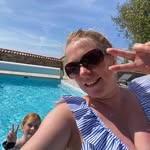 Fay Howard Davis - @faysibelle11 - Instagram