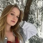 Faith Larson - @_.fay.221 - Instagram