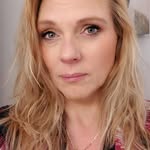 Fay Waller-Paszcza - @faydra.dee82 - Instagram