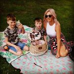 Liz Fay-Weston - @lizfay_weston - Instagram