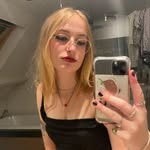 fay :) - @fay_yeey - Instagram
